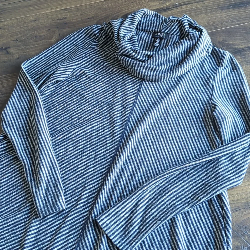 Jones New York Striped Cowl Neck Sweater - Picture 13 of 15